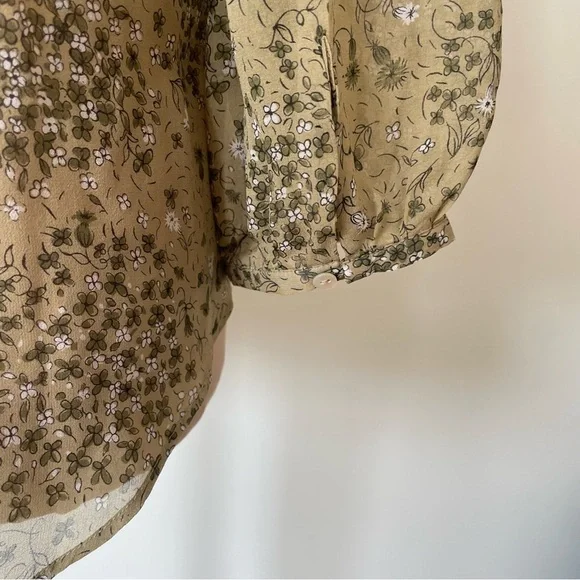 Anthropologie Fei Cavorting Flora Silk Blooms Floral Pintuck Button Top Blouse 6 - Picture 7 of 10